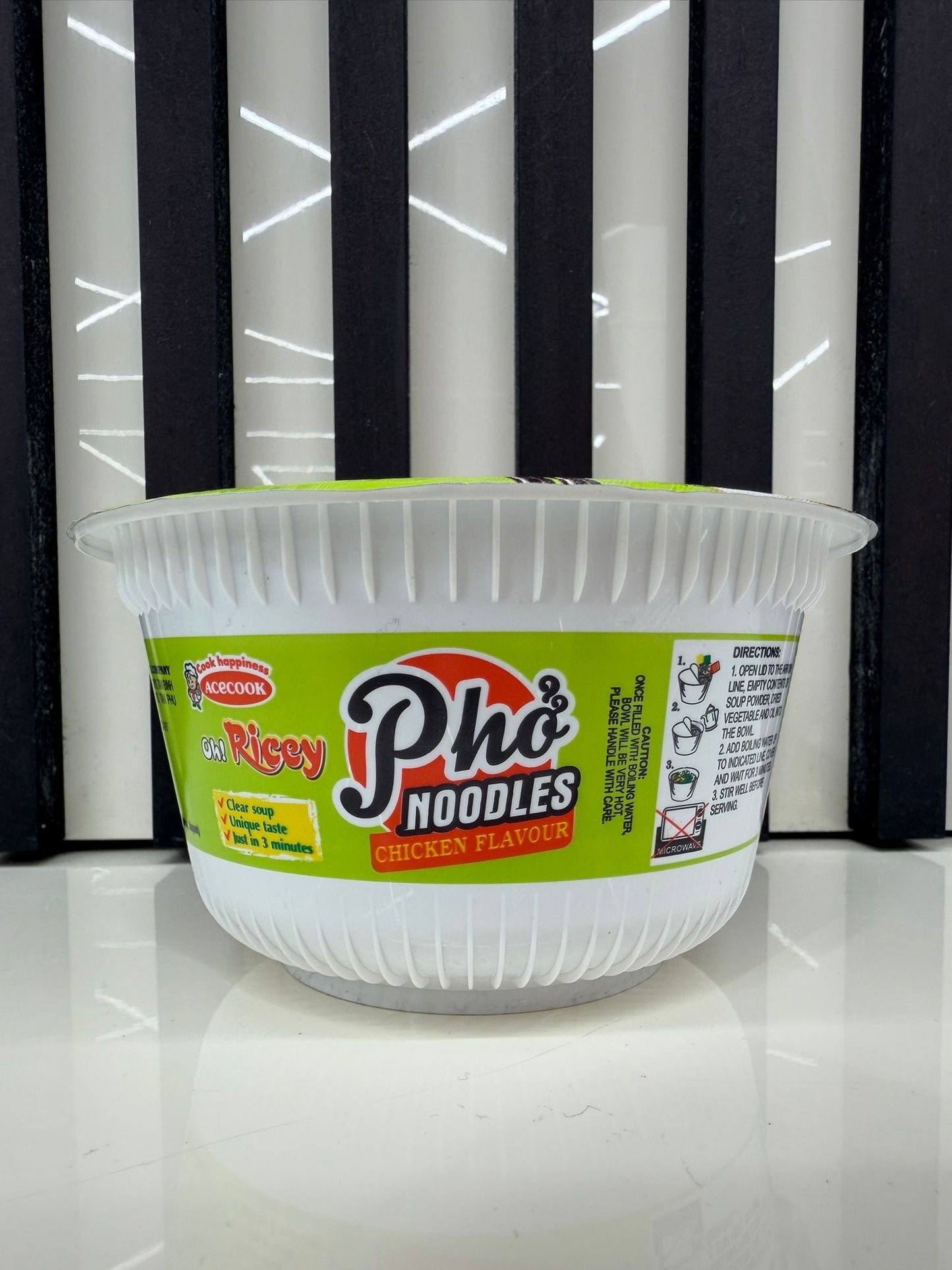 Pho spaghetti di riso al pollo