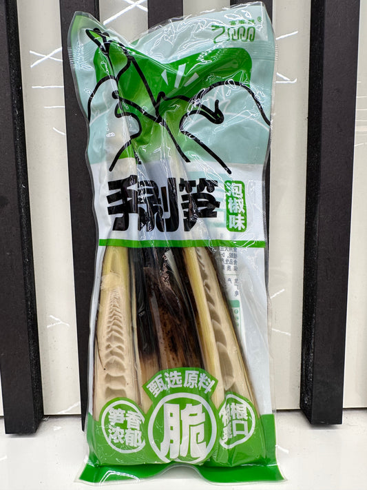 Snack di bambù piccante